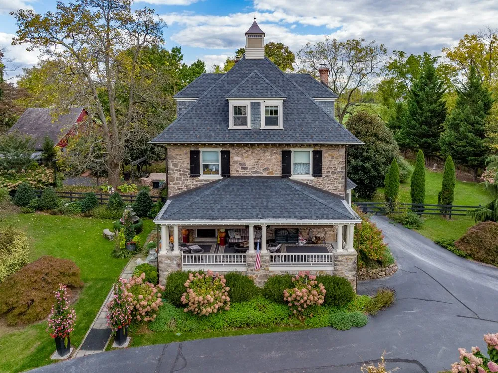 Slide of Middle Creek Roofing
