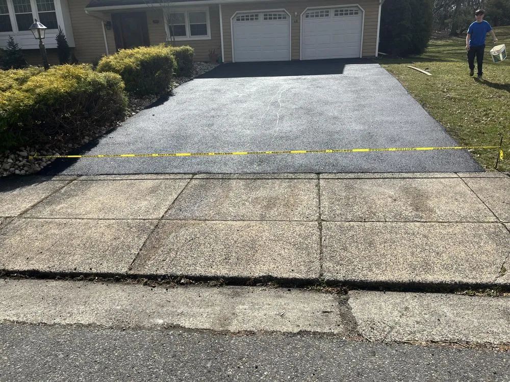 Licensed roof inspection in Monroe Township, NJ by MiddleSex drives & patios