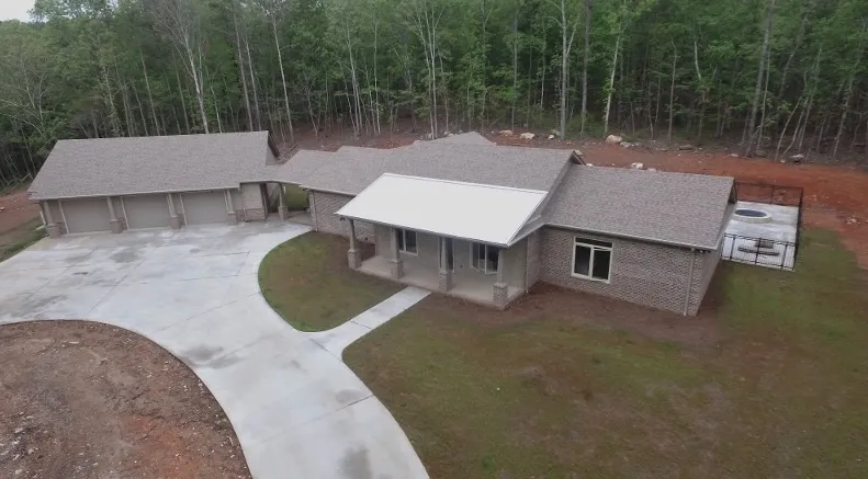 Slide of Midian Roofing