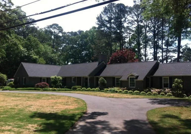 Slide of Midian Roofing