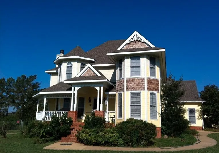 Slide of Midian Roofing