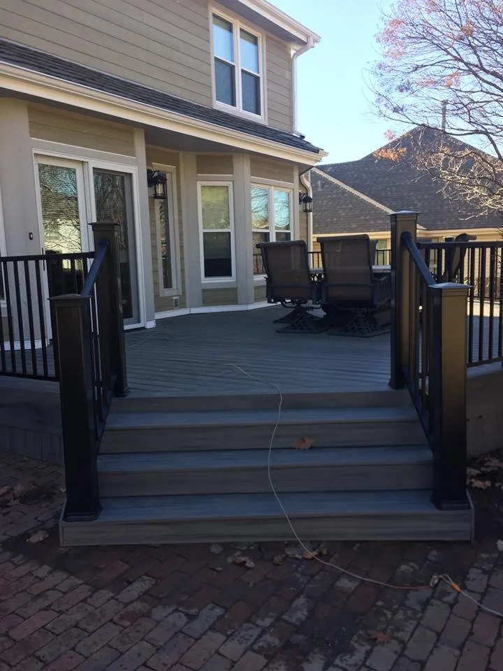 Slide of Midlands Siding & Window