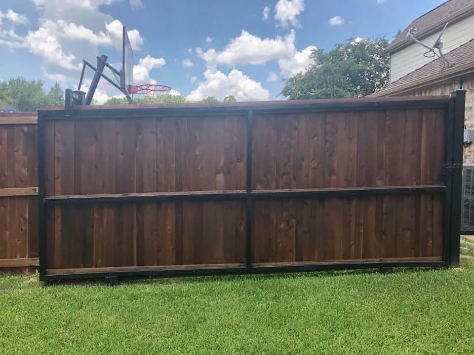 Slide of Midlo Contracting