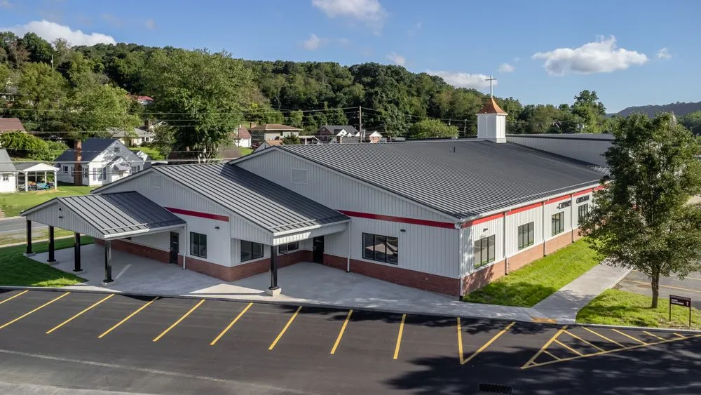 Licensed residential roofing service in Spring Mills, PA - Midtech Standing Seam