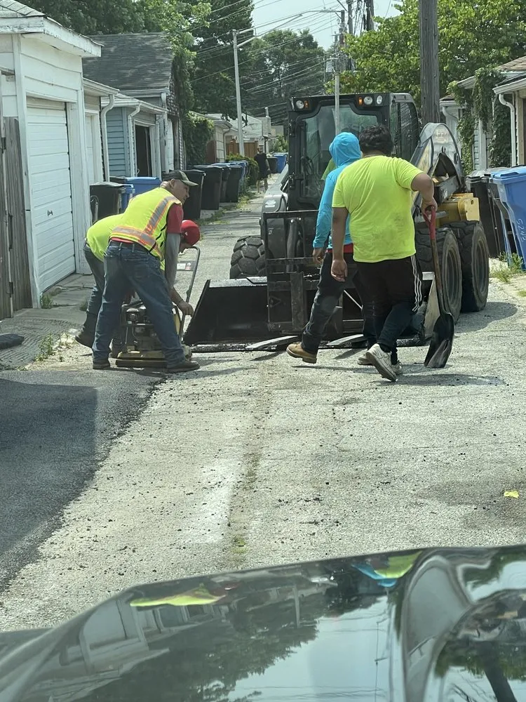 Slide of Midwest Asphalt & Striped