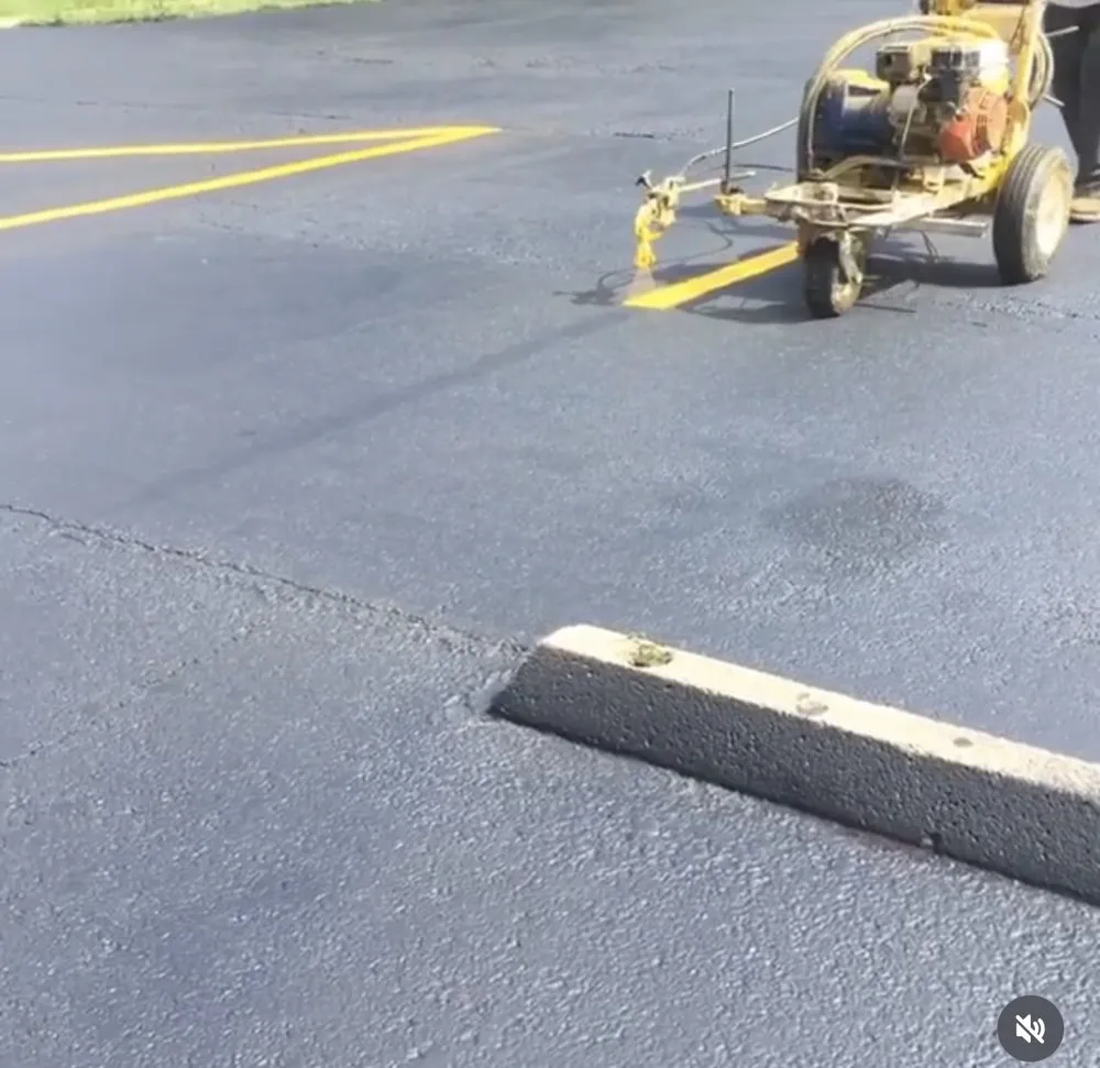 Slide of Midwest Asphalt & Striped