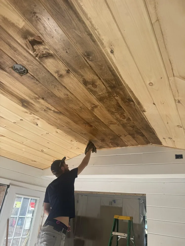 Top-rated storm damage roof repair in Fayetteville, OH - Midwest Builders Group