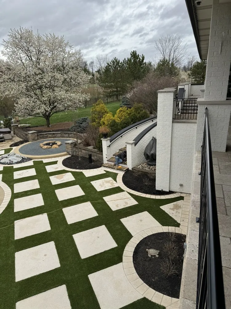 Licensed shingle roofing service near you in Fayetteville, OH by Midwest Builders Group
