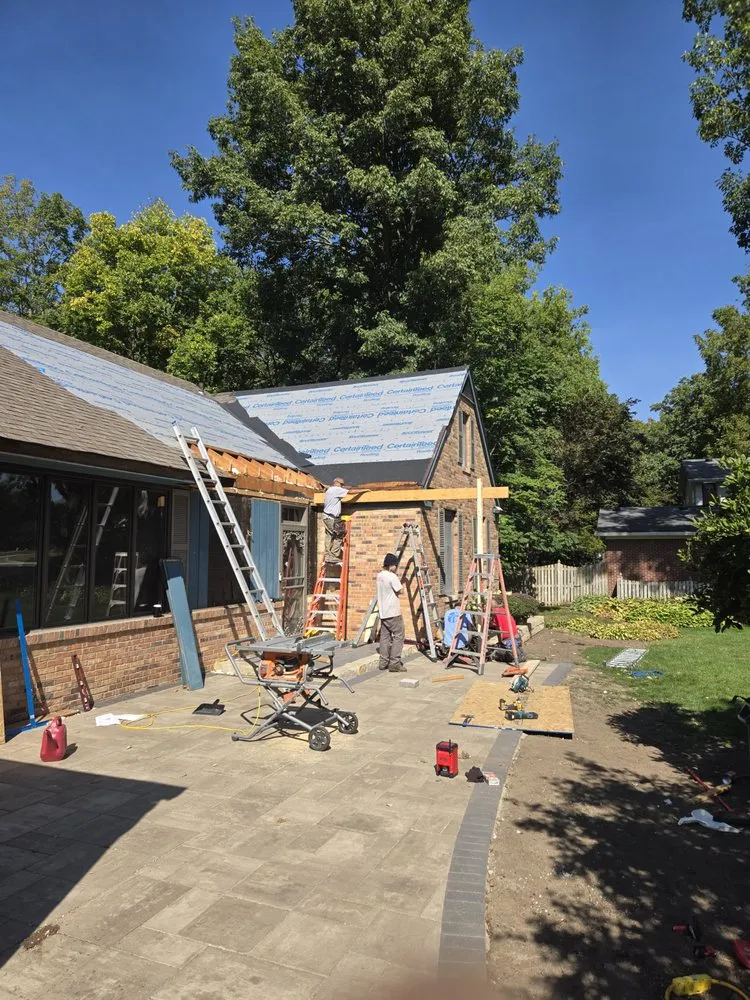 Slide of Midwest Complete Construction