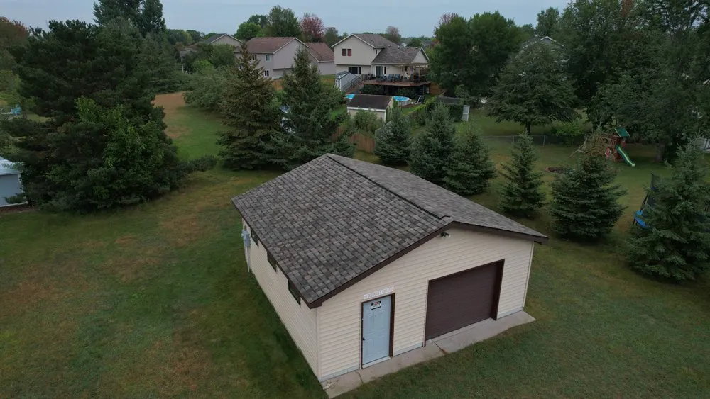 Slide of Midwest Construction & Remodeling