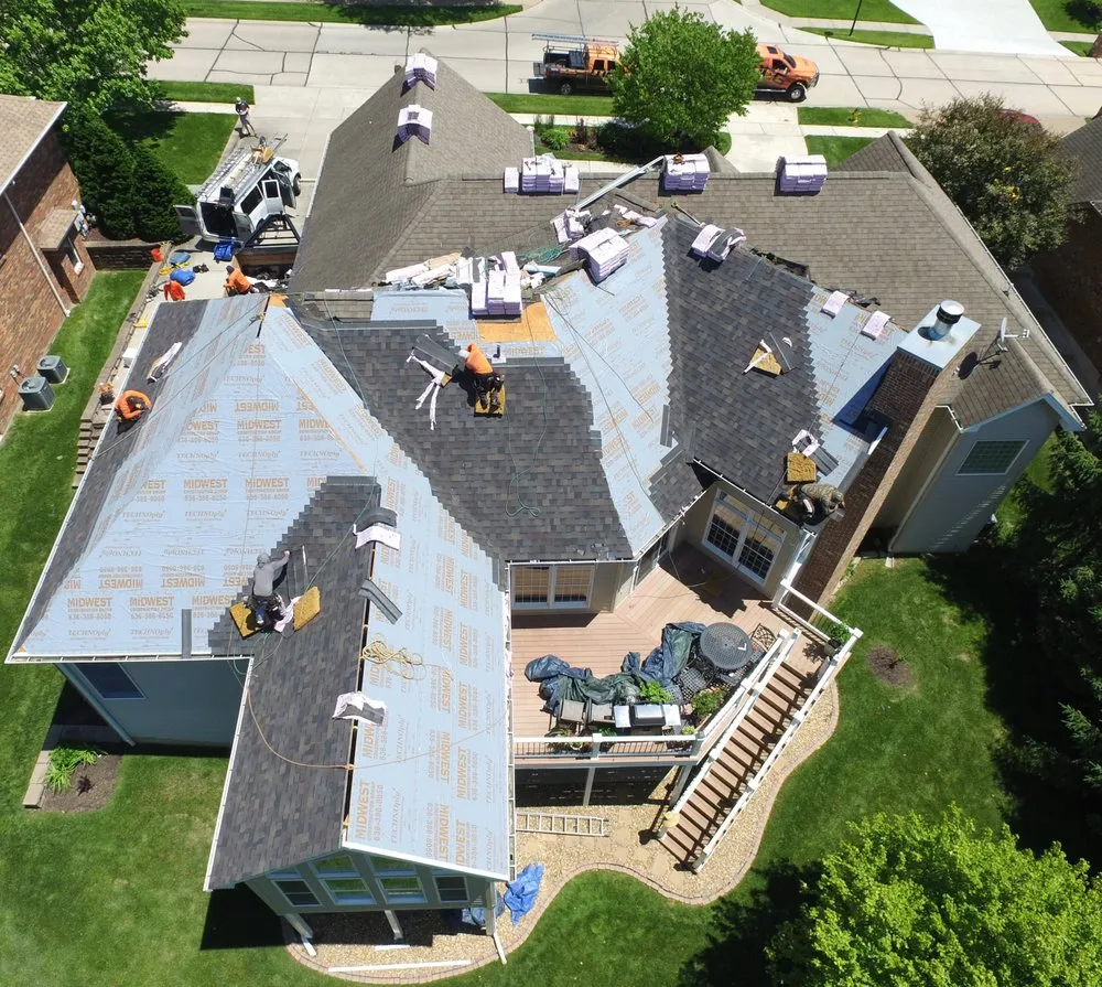 Slide of Midwest Construction Group