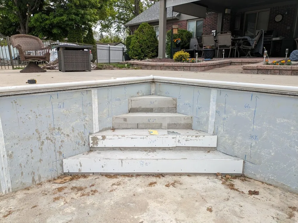 Slide of Midwest Custom Carpentry