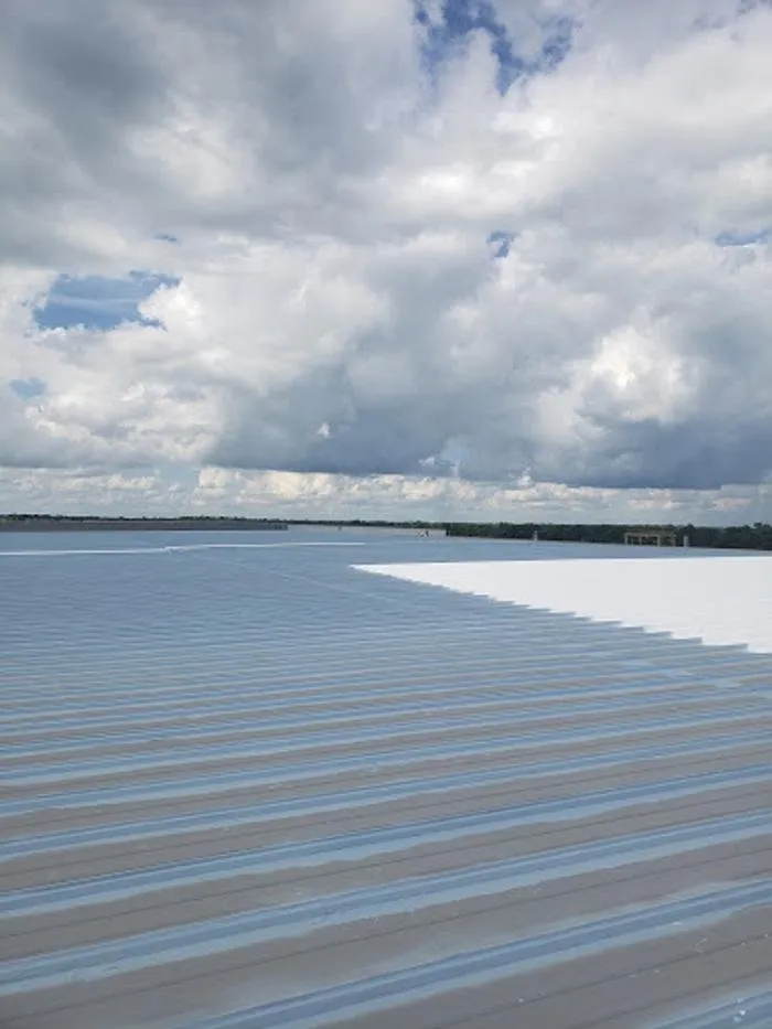 Slide of Midwest Diversified