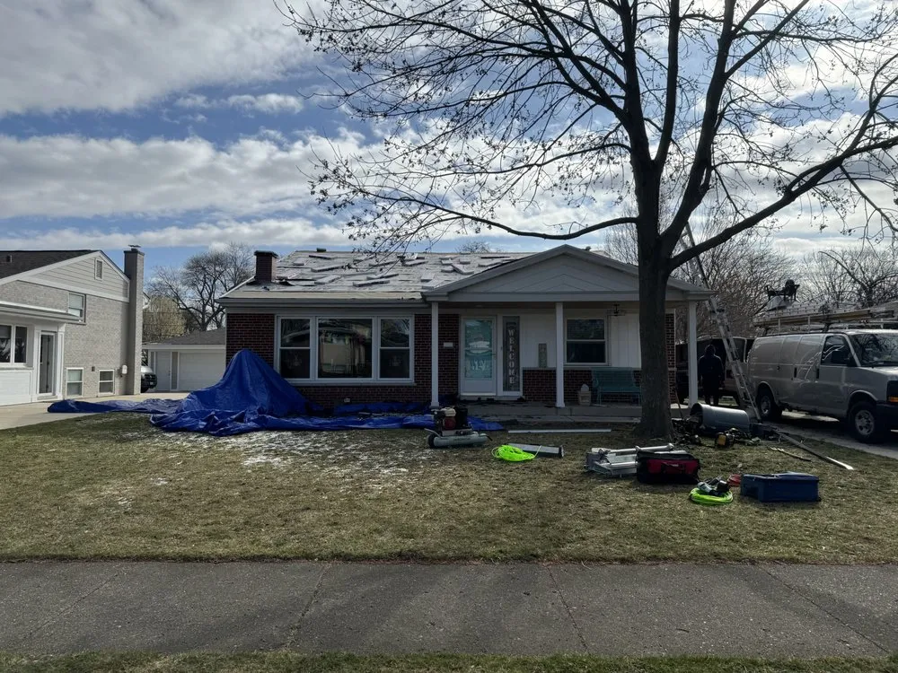 Slide of Midwest Elite Construction