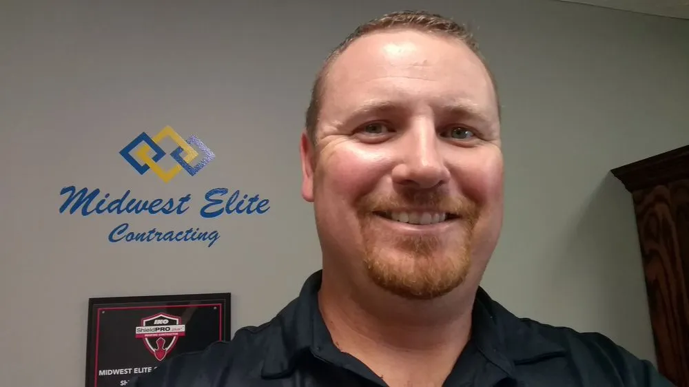 Slide of Midwest Elite Contracting