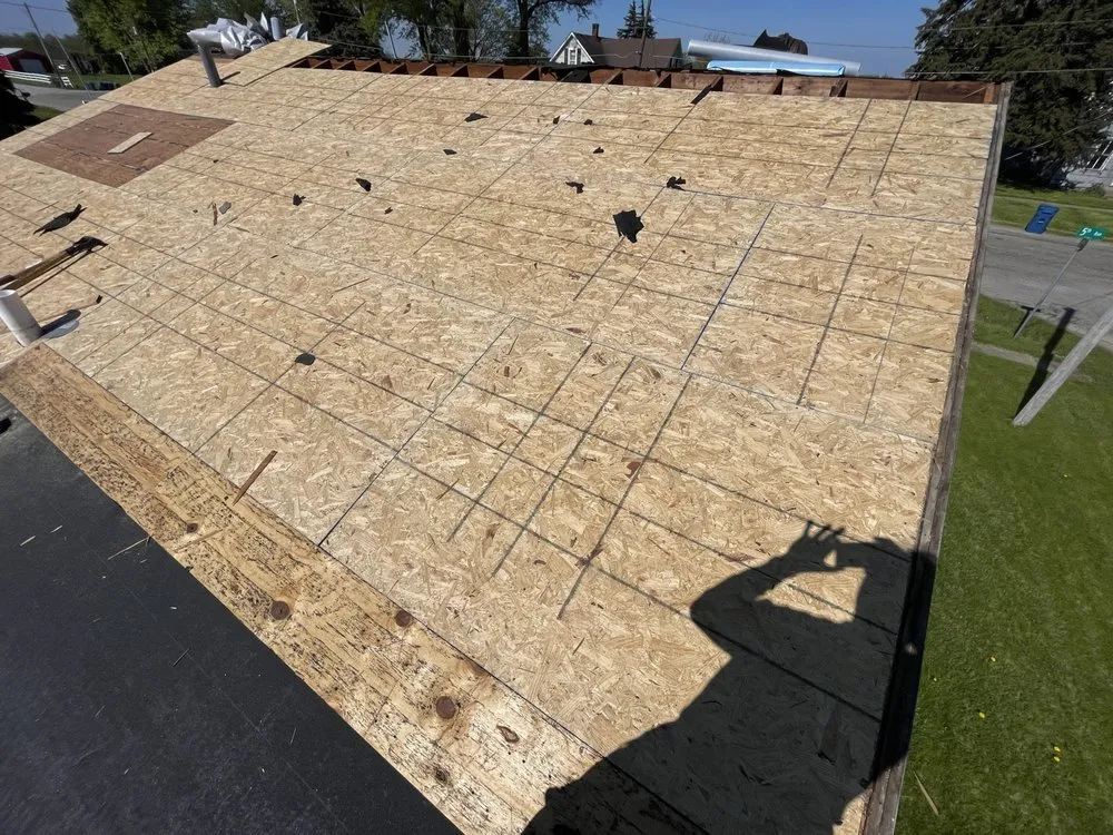 Local flat roof repair for homes in Lynn Center, IL by Midwest Gutters & Exteriors