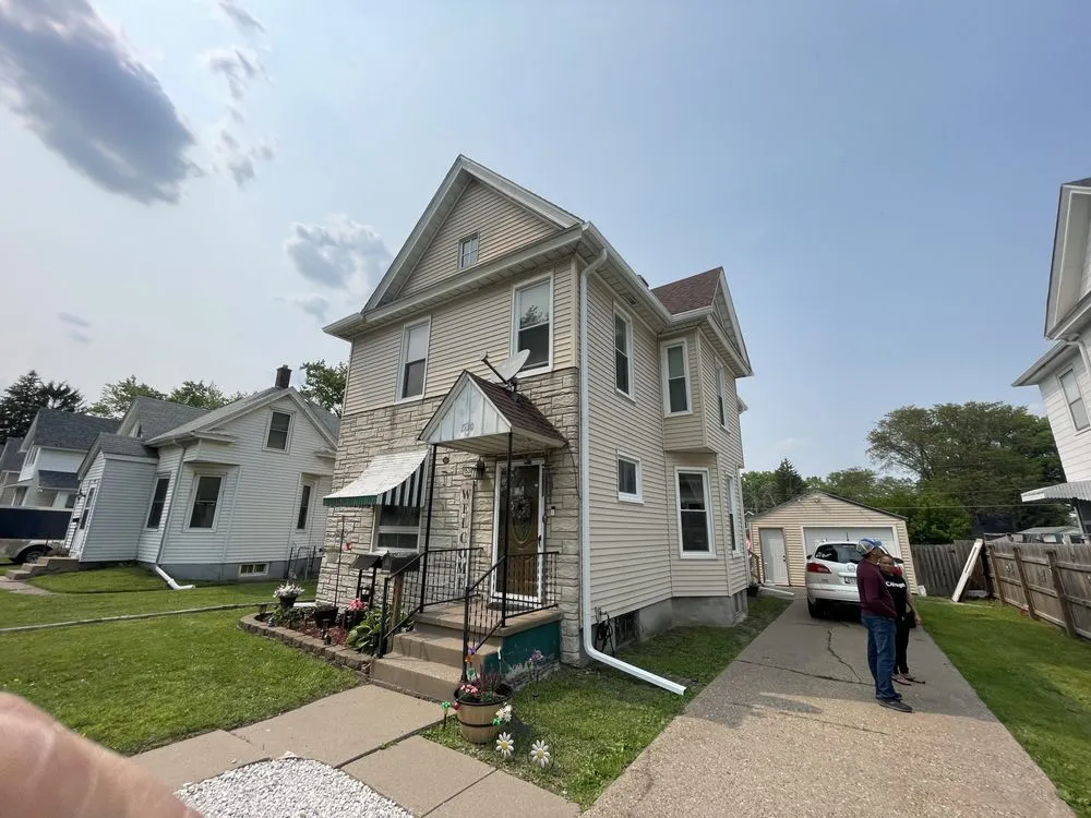 Top-rated roof installation experts serving Lynn Center, IL - Midwest Gutters & Exteriors