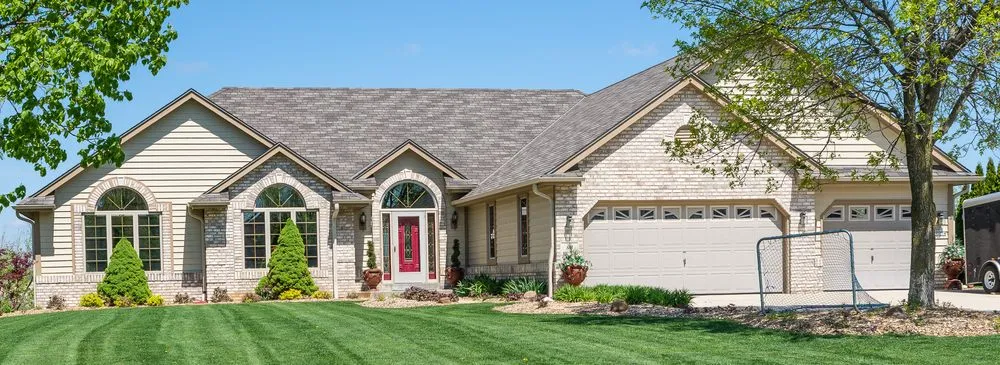 Slide of Midwest Home Exteriors