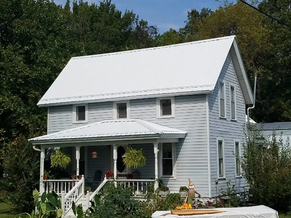 Slide of Midwest Metal Roofing