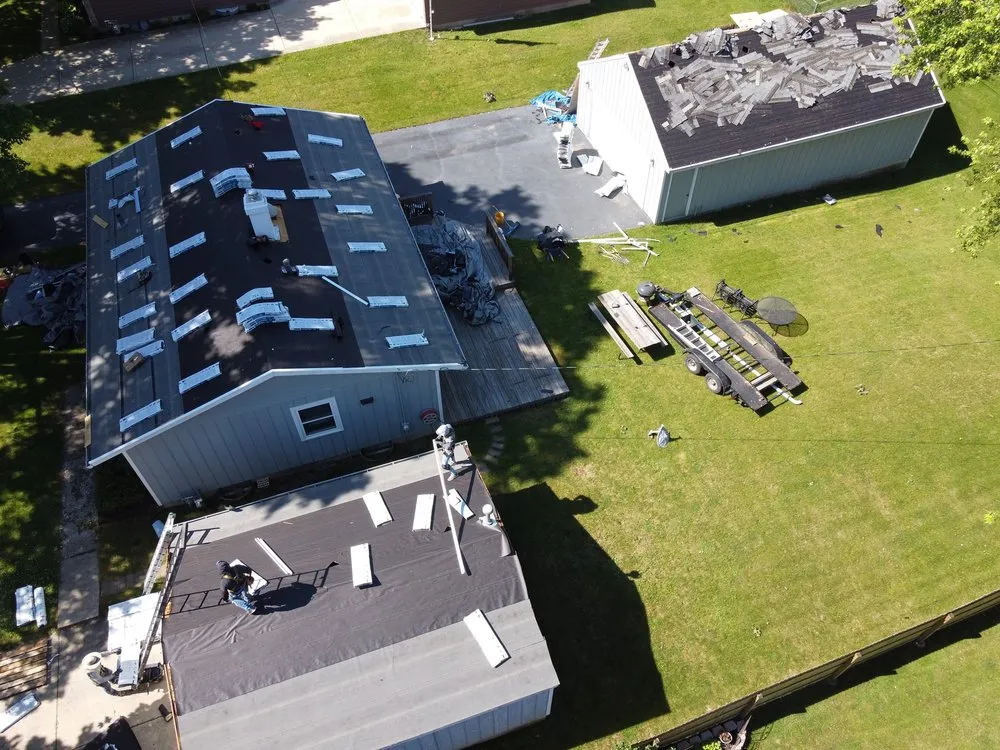 Slide of Midwest Modern Exteriors