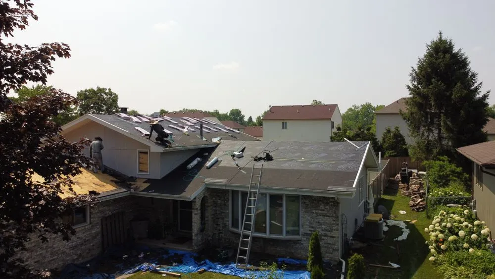 Slide of Midwest Modern Exteriors