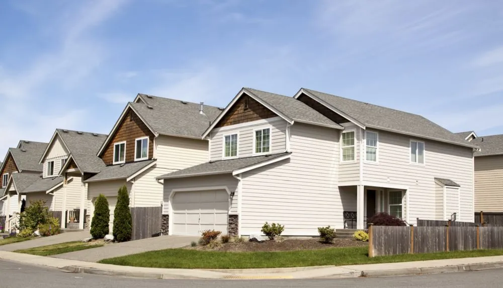 Slide of Midwest Pro Roofing