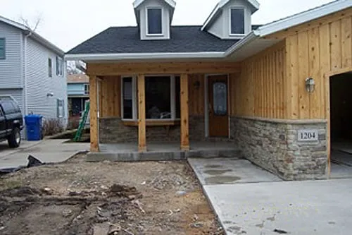 Slide of Midwest Roofing & Construction