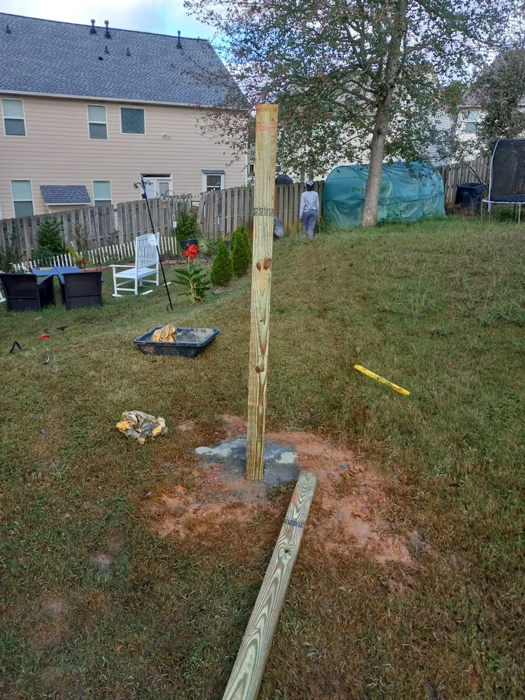 Slide of Midwest Roofing & Construction