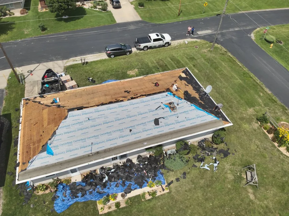 Slide of Midwest Roofing