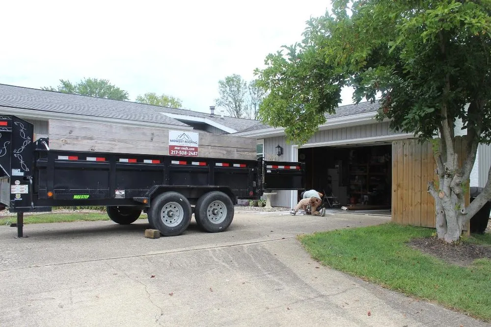 Slide of Midwest Roofing