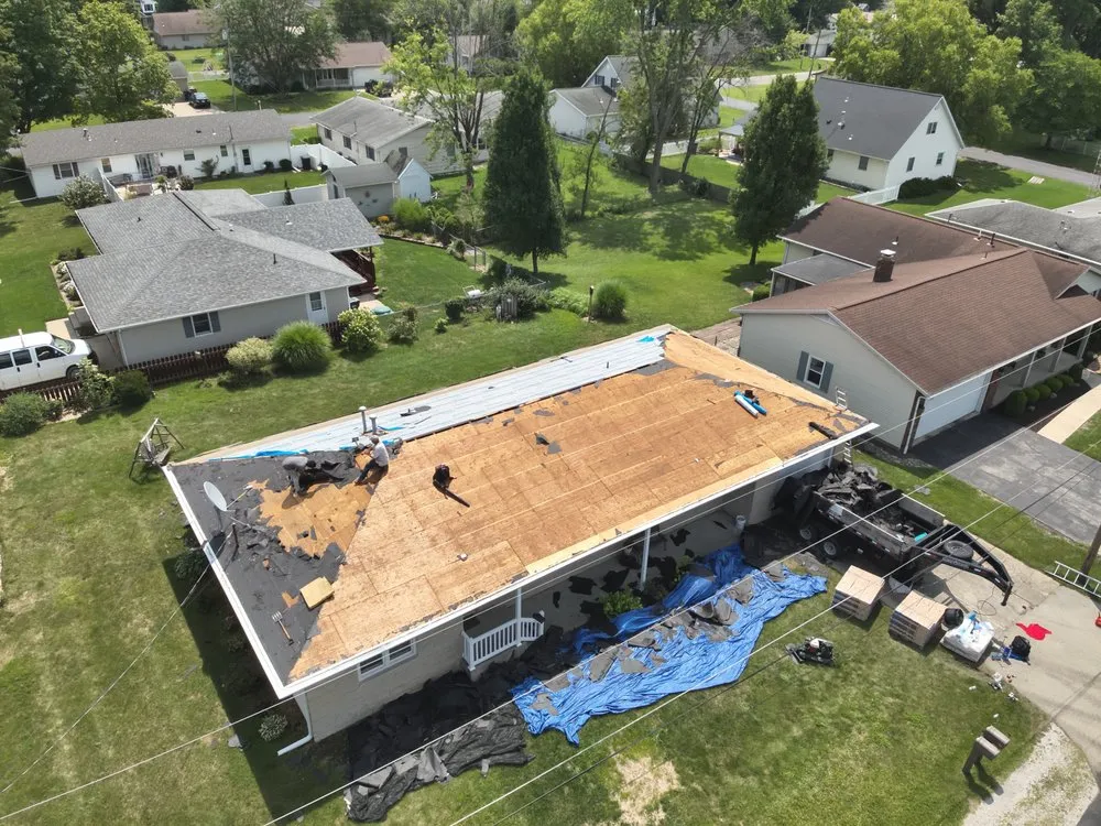 Slide of Midwest Roofing