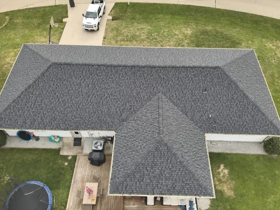 Slide of Midwest Roofing