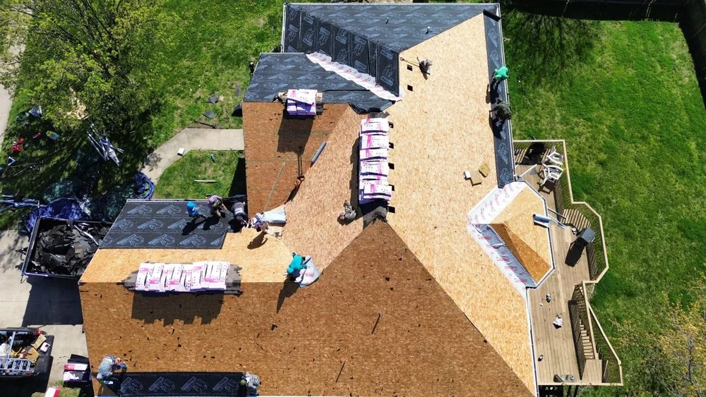 Slide of Midwest Roofing