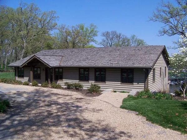 Slide of Midwest Roofing