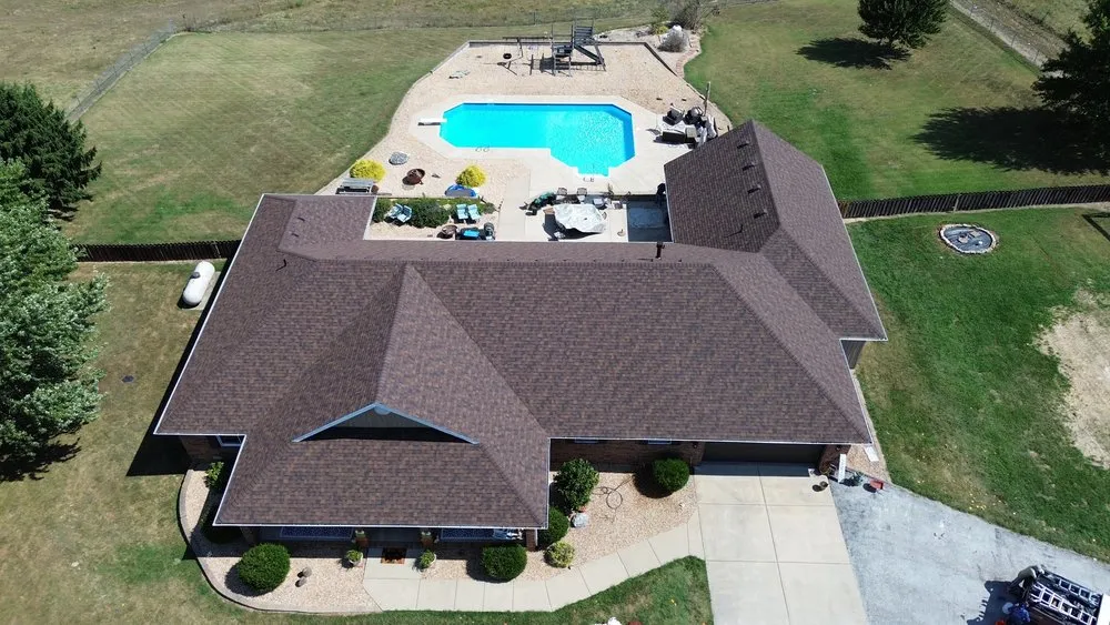 Slide of Midwest Roofing