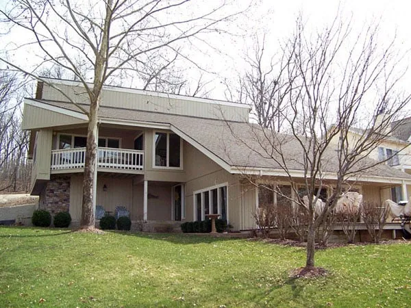 Slide of Midwest Roofing