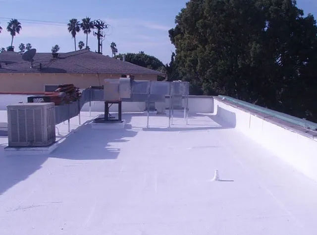 Slide of Midwest Roofing