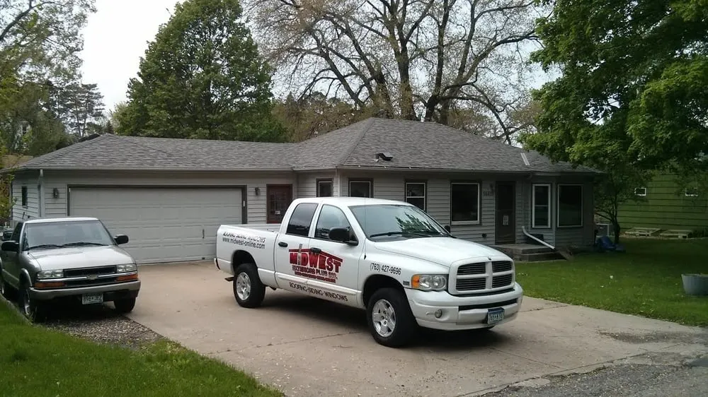 Slide of Midwest Roofing Siding & Windows