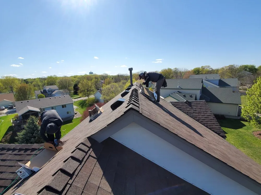 Professional metal roofing installation experts serving Good Thunder, MN - Midwestern Construction
