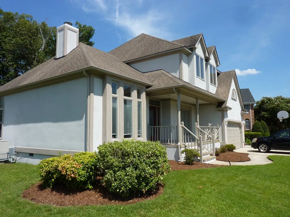 Slide of Mighty Dog Roofing of Columbus East