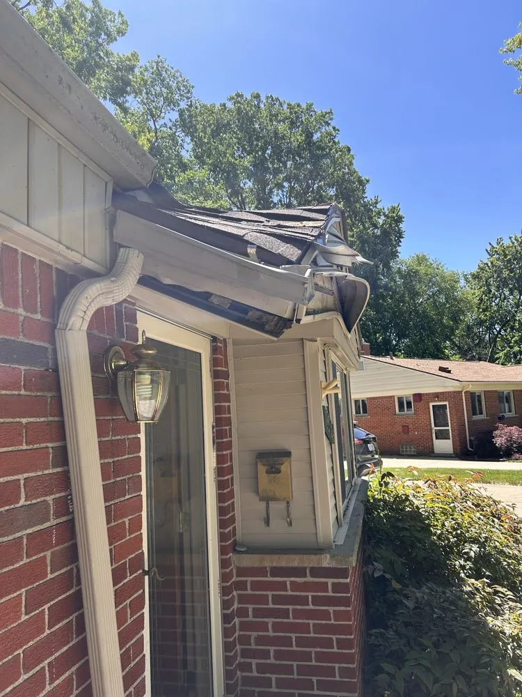 Slide of Mighty Dog Roofing of Novi