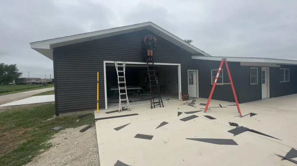 Slide of Migos Contracting