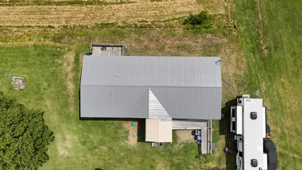 Slide of Miguel Ramos Roofing