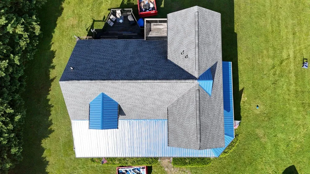 Slide of Miguel Ramos Roofing