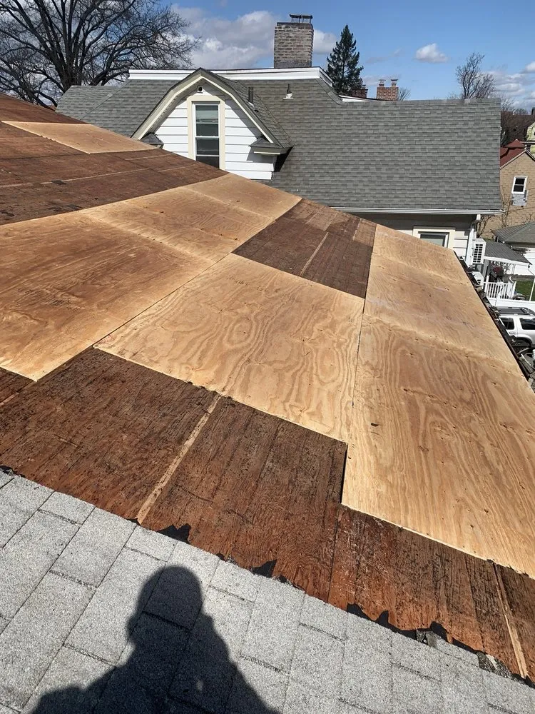 Slide of Miguel &Son Roofing