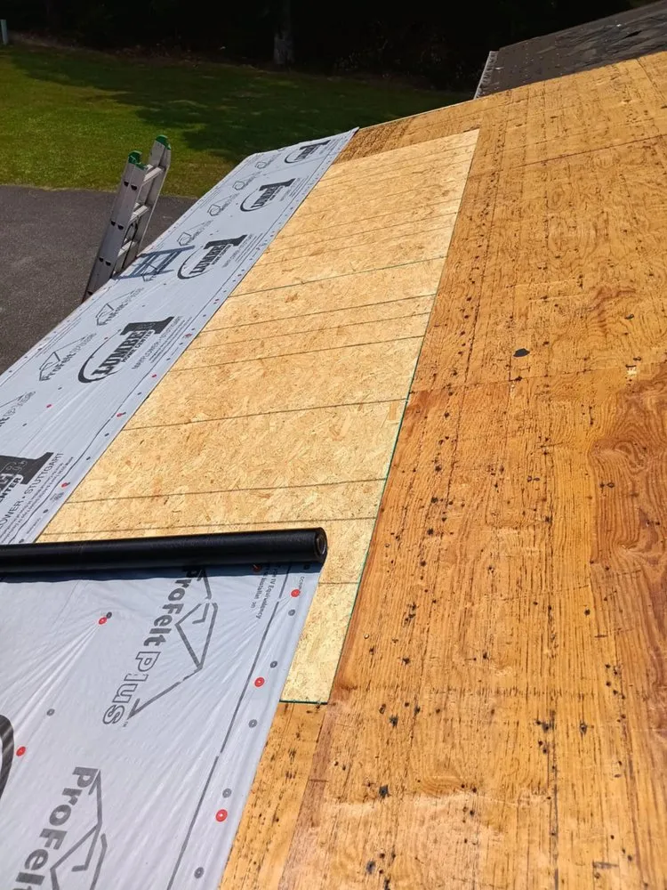 Slide of Mijangos Roofing