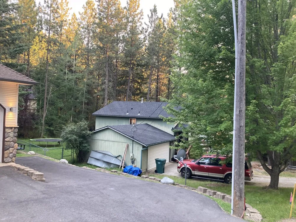 Slide of Mike Jones Roofing