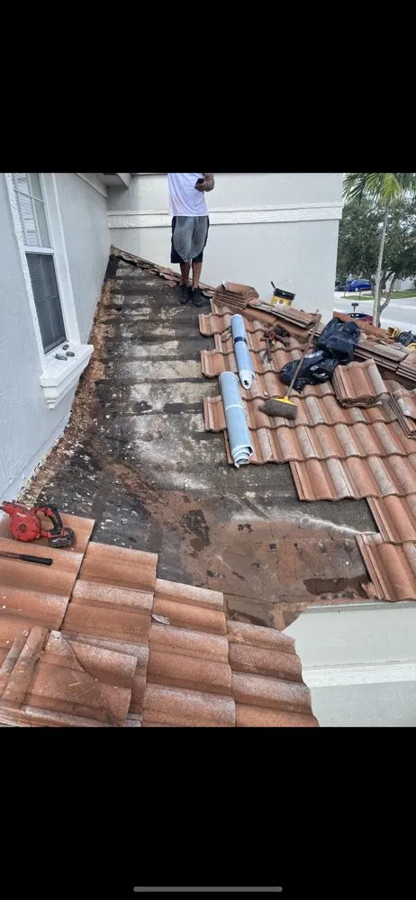 Slide of Mike McGilvary Roofing, Inc.