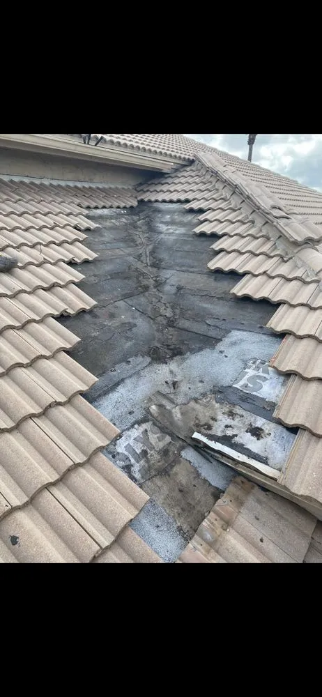 Slide of Mike McGilvary Roofing, Inc.