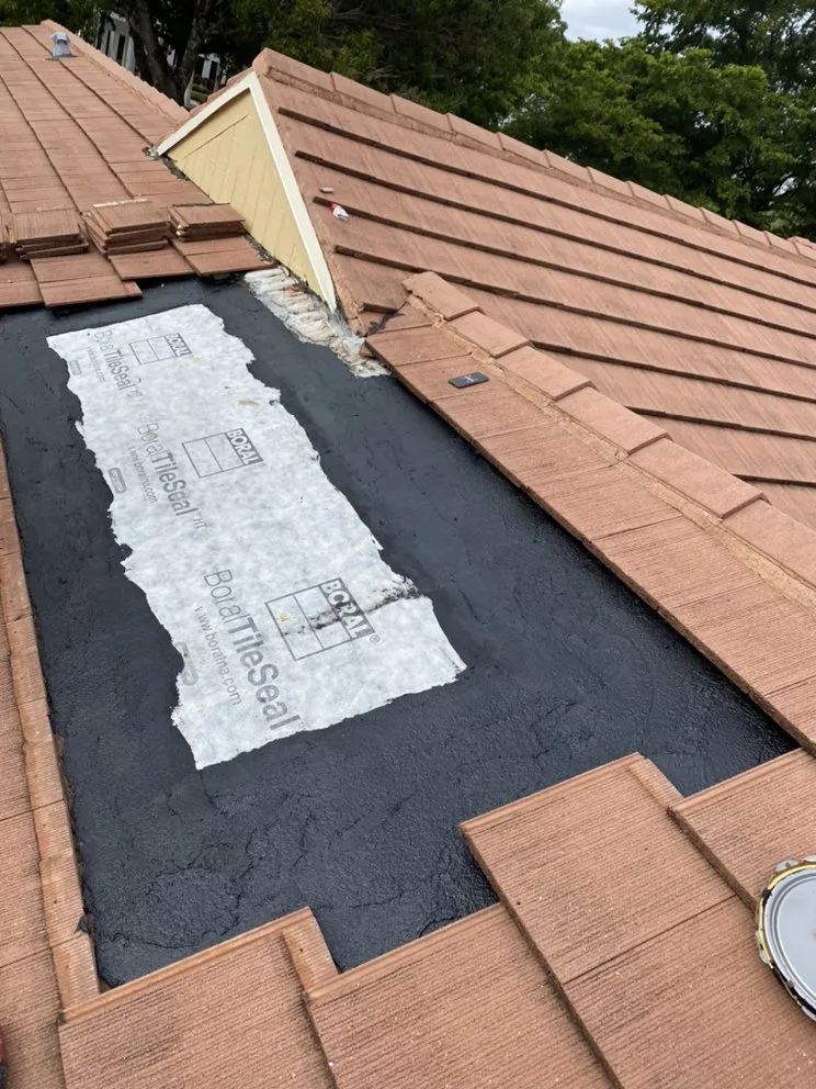 Slide of Mike McGilvary Roofing, Inc.